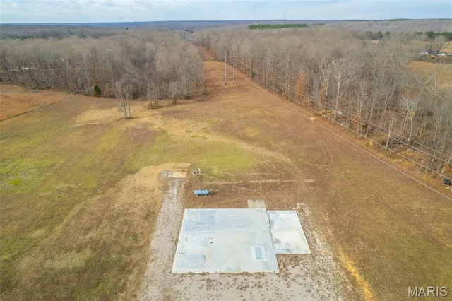 $189,500 | 4103 Highway T Poplar Bluff, Poplar Bluff, MO 63901