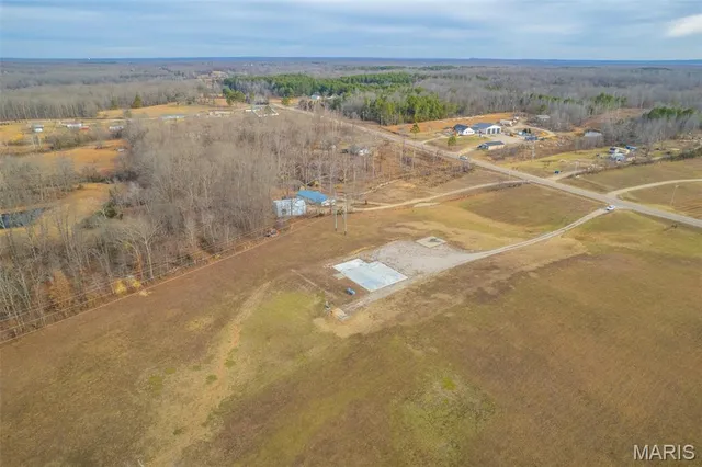 $189,500 | 4103 Highway T Poplar Bluff, Poplar Bluff, MO 63901