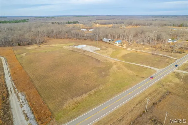 $189,500 | 4103 Highway T Poplar Bluff, Poplar Bluff, MO 63901