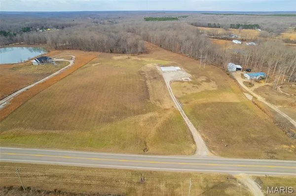 $189,500 | 4103 Highway T Poplar Bluff, Poplar Bluff, MO 63901