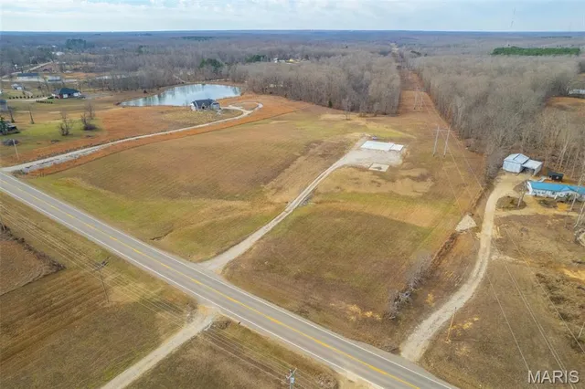 $189,500 | 4103 Highway T Poplar Bluff, Poplar Bluff, MO 63901