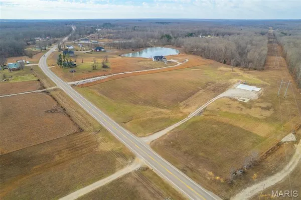 $189,500 | 4103 Highway T Poplar Bluff, Poplar Bluff, MO 63901