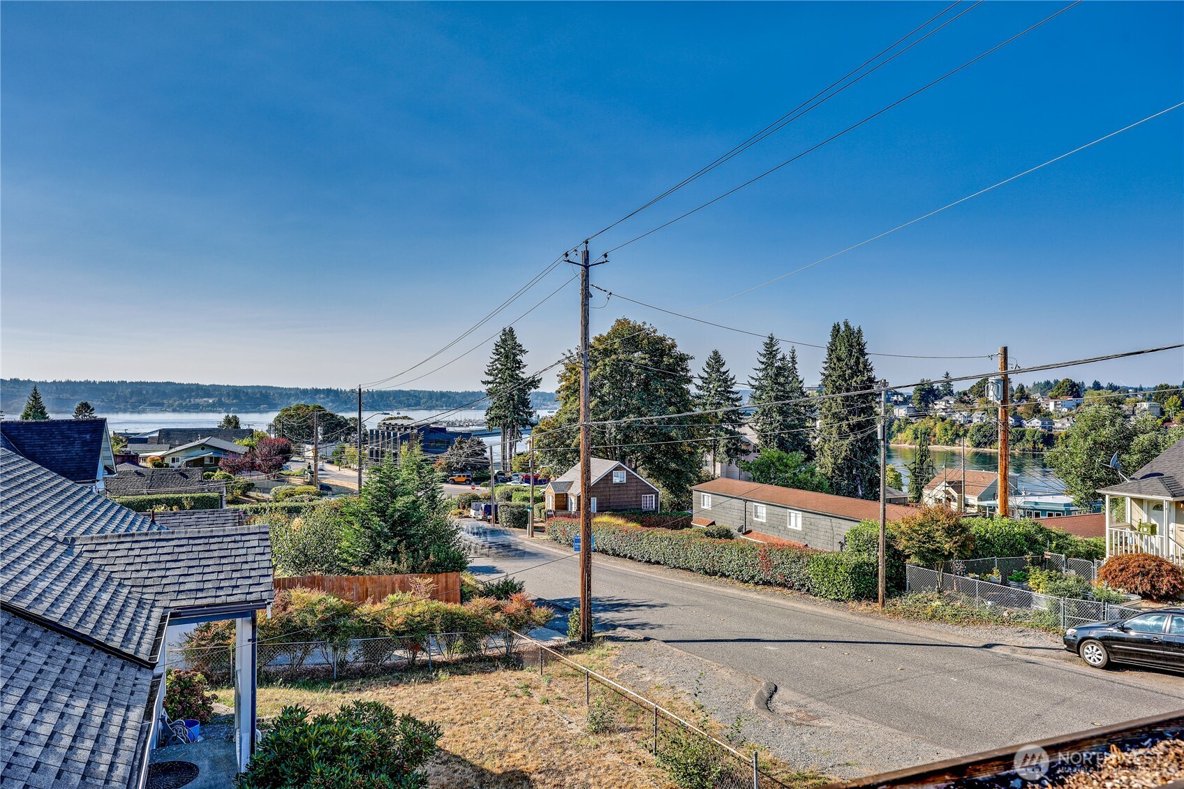 1518 Winfield Avenue Bremerton, WA 98310 - Photo 37 of 38 a view of a city