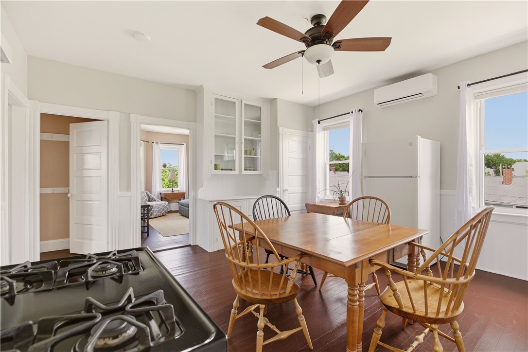 29 Prospect Street, Unit 3 Bristol, RI 02809 - Photo 6 of 20