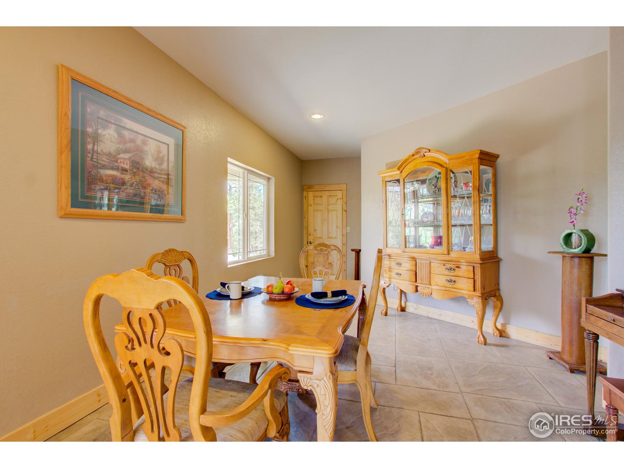 420 Stove Prairie Road Bellvue, CO 80512 - Photo 21 of 34 Dining Room