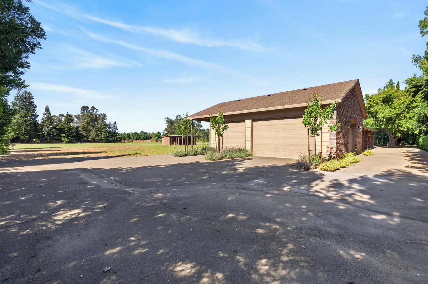 8595 Mackey Road Elk Grove, CA 95624 - Photo 64 of 80