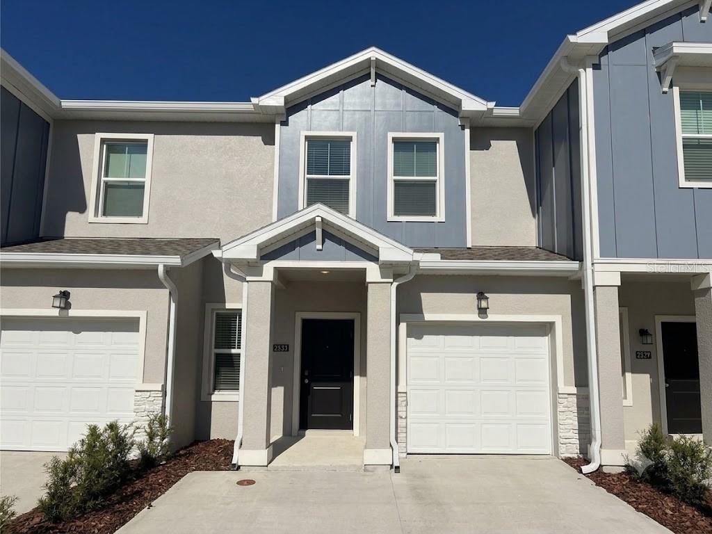 2533 Skyline Loop Kissimmee, FL 34758 - Photo 2 of 21