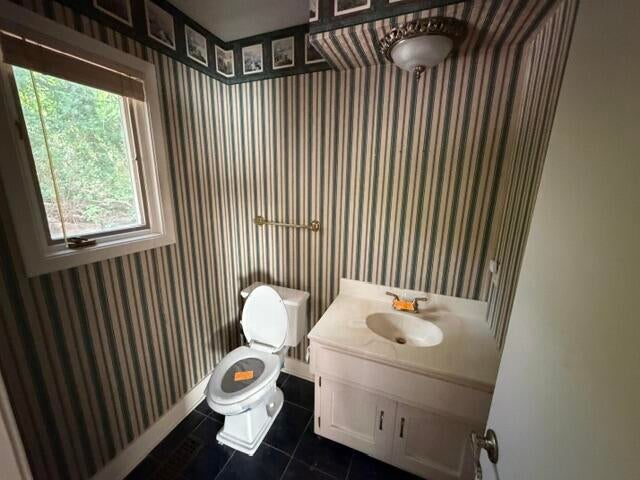44 Ginger Woods Road Valley, NE 68064 - Photo 11 of 22 Gallery Image 11