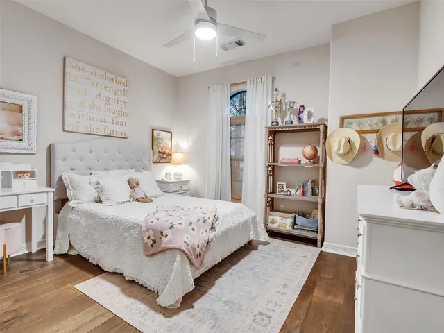 $1,295,000 | 15632 Queen Victoria Court, Montgomery, TX 77316