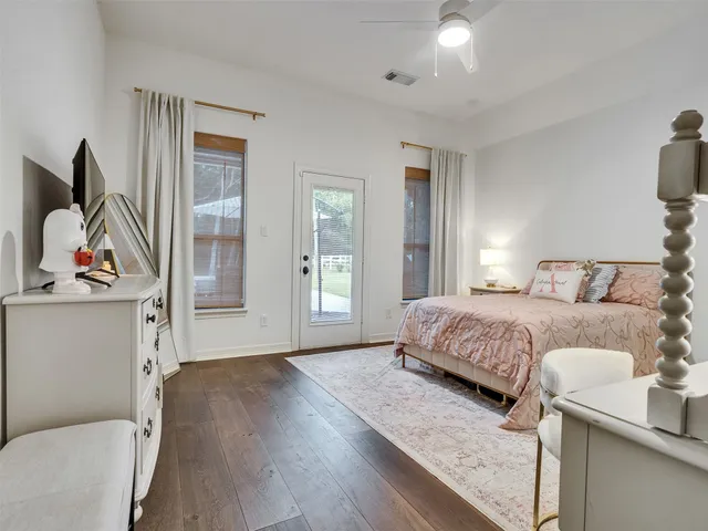 $1,295,000 | 15632 Queen Victoria Court, Montgomery, TX 77316