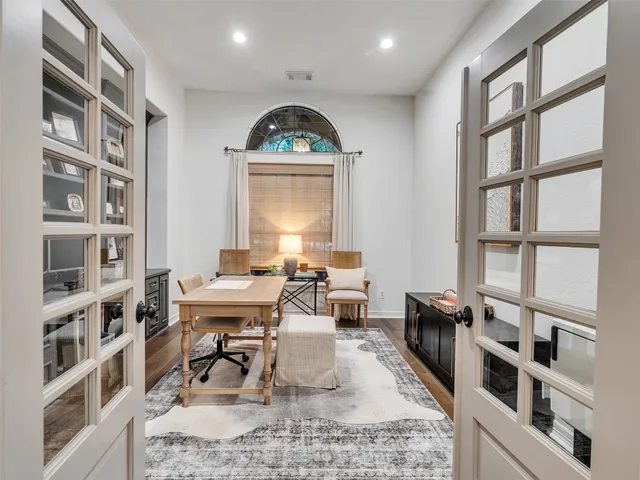 $1,295,000 | 15632 Queen Victoria Court, Montgomery, TX 77316