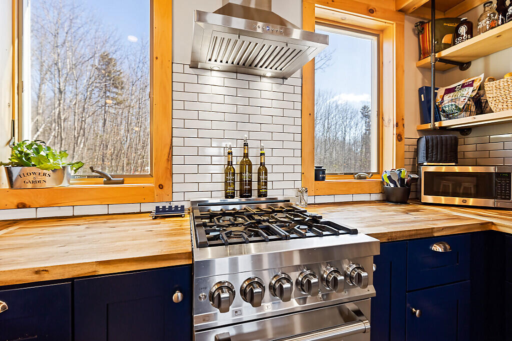 30 Lake View Drive New Sharon, ME 04955 - Photo 16 of 90 52_BP5A6979_DxO_mls