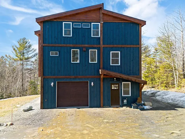 $495,000 | 30 Lake View Drive, New Sharon, ME 04955