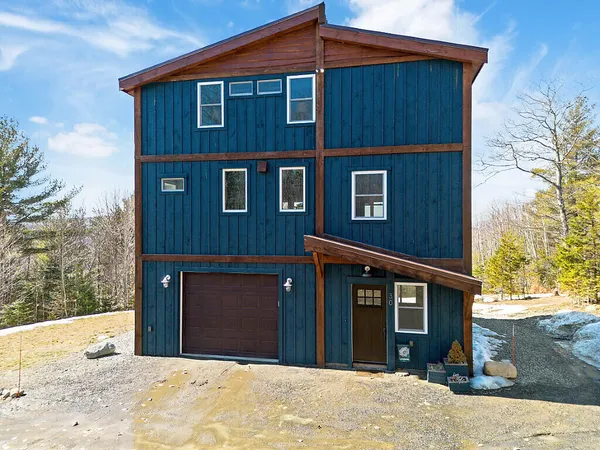 $495,000 | 30 Lake View Drive, New Sharon, ME 04955