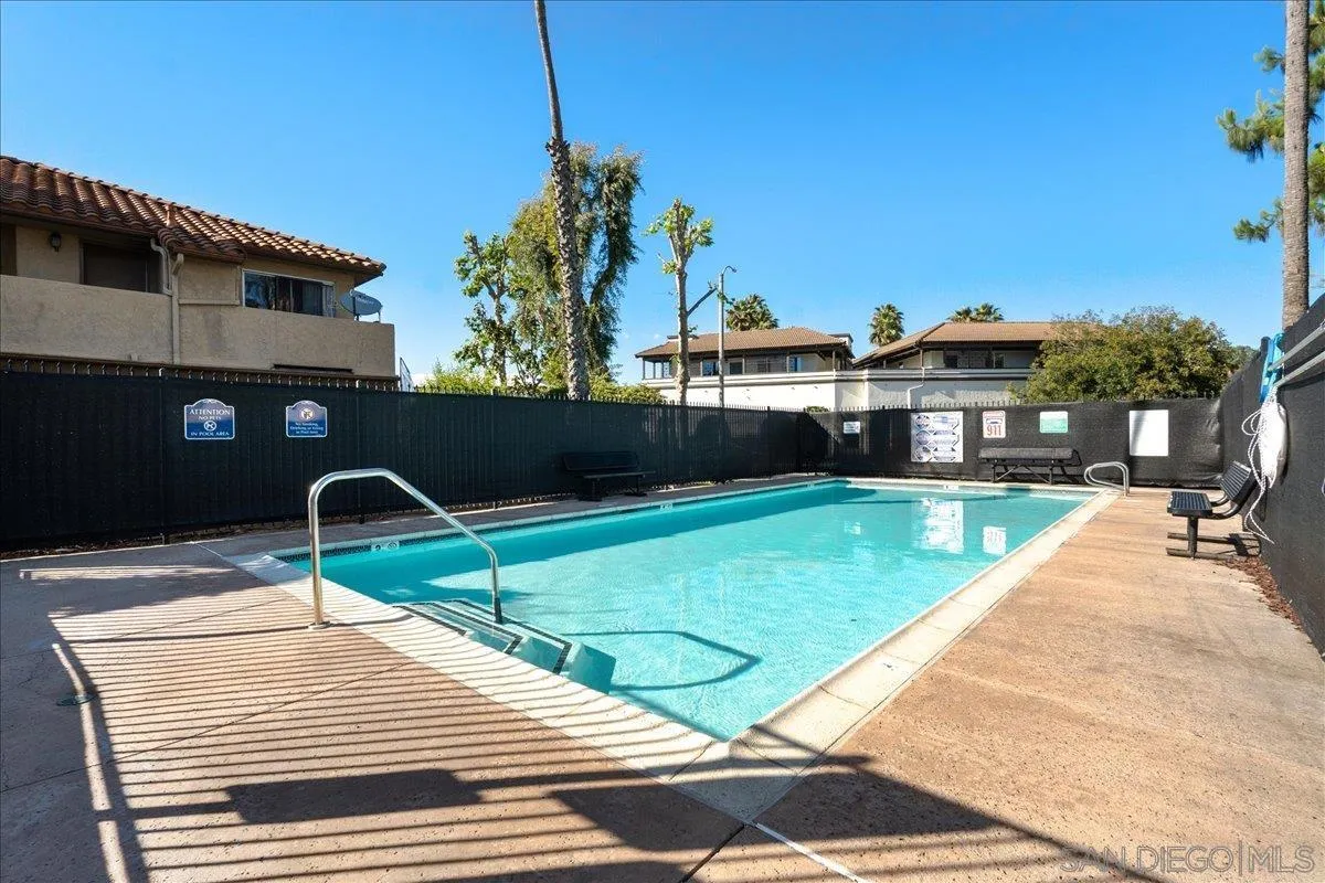 955 Postal Way, Unit 29 Vista, CA 92083 - Photo 31 of 32 a view of a house with a swimming pool