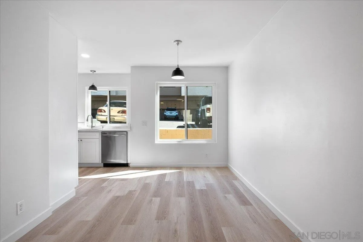 955 Postal Way, Unit 29 Vista, CA 92083 - Photo 5 of 32 a view of an empty room with a window