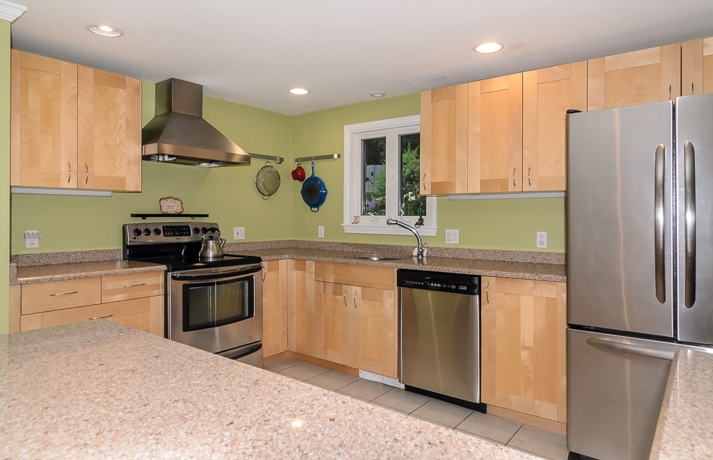 118 Aletha Road Needham, MA 02492 - Photo 11 of 26