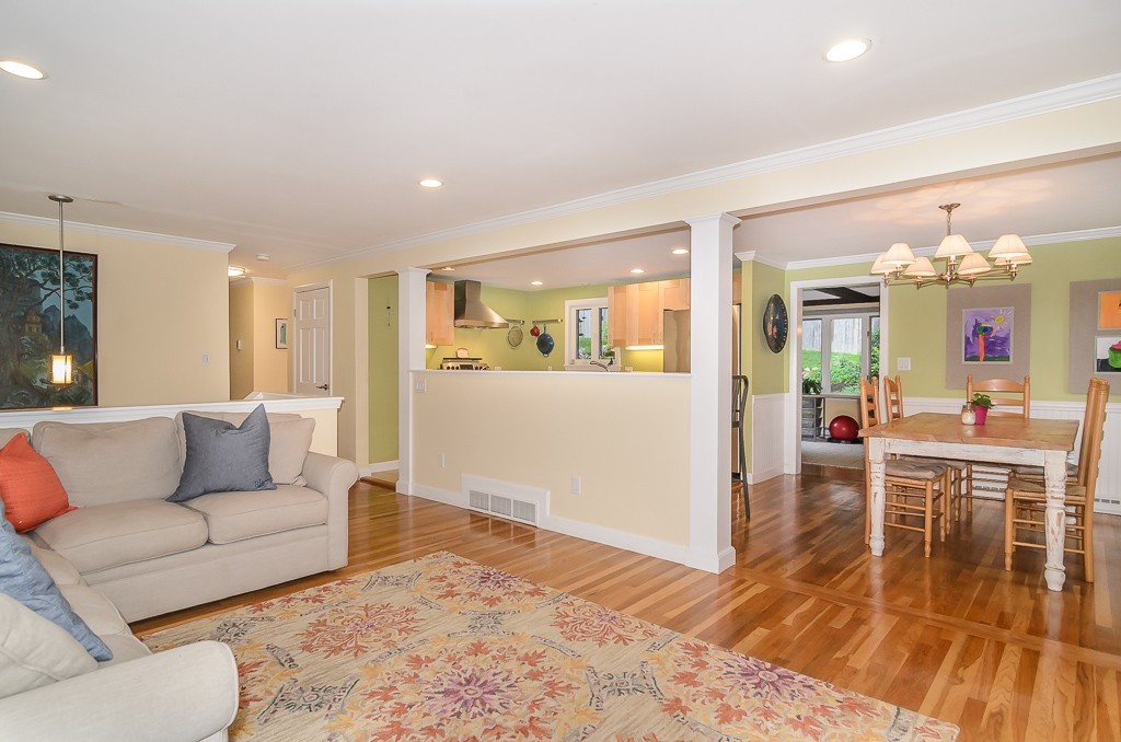 118 Aletha Road Needham, MA 02492 - Photo 7 of 26
