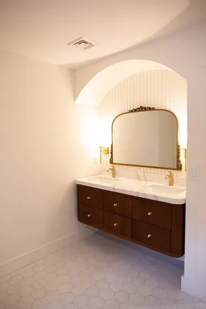 $1,399,000 | 113 Newton Street, West Boylston, MA 01583