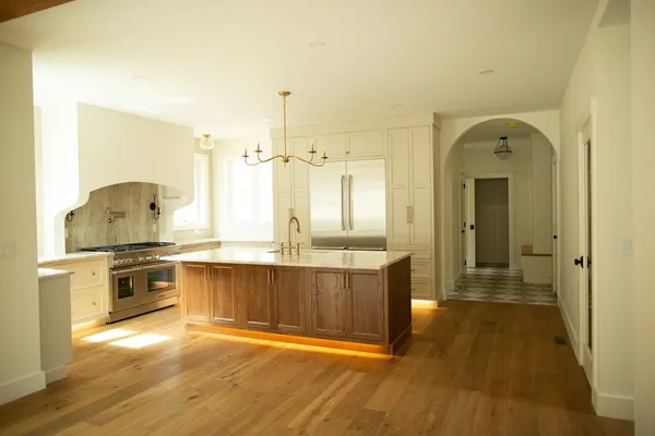 $1,399,000 | 113 Newton Street, West Boylston, MA 01583