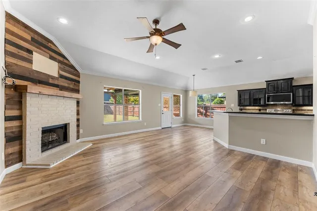 $2,000 | 132 Birdsong Lane, Terrell, TX 75160