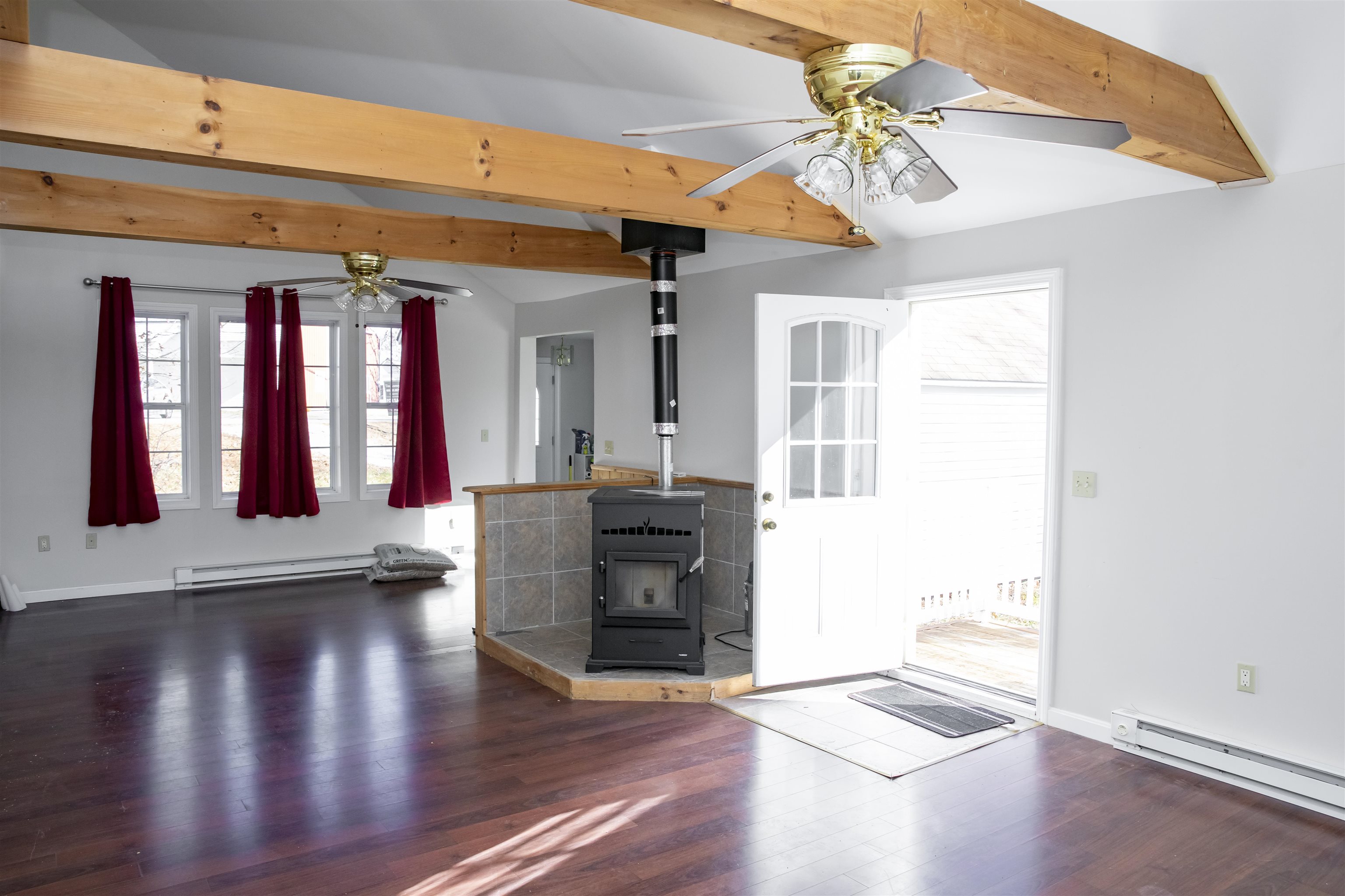 327 Poor Farm Road New Ipswich, NH 03071 - Photo 3 of 31