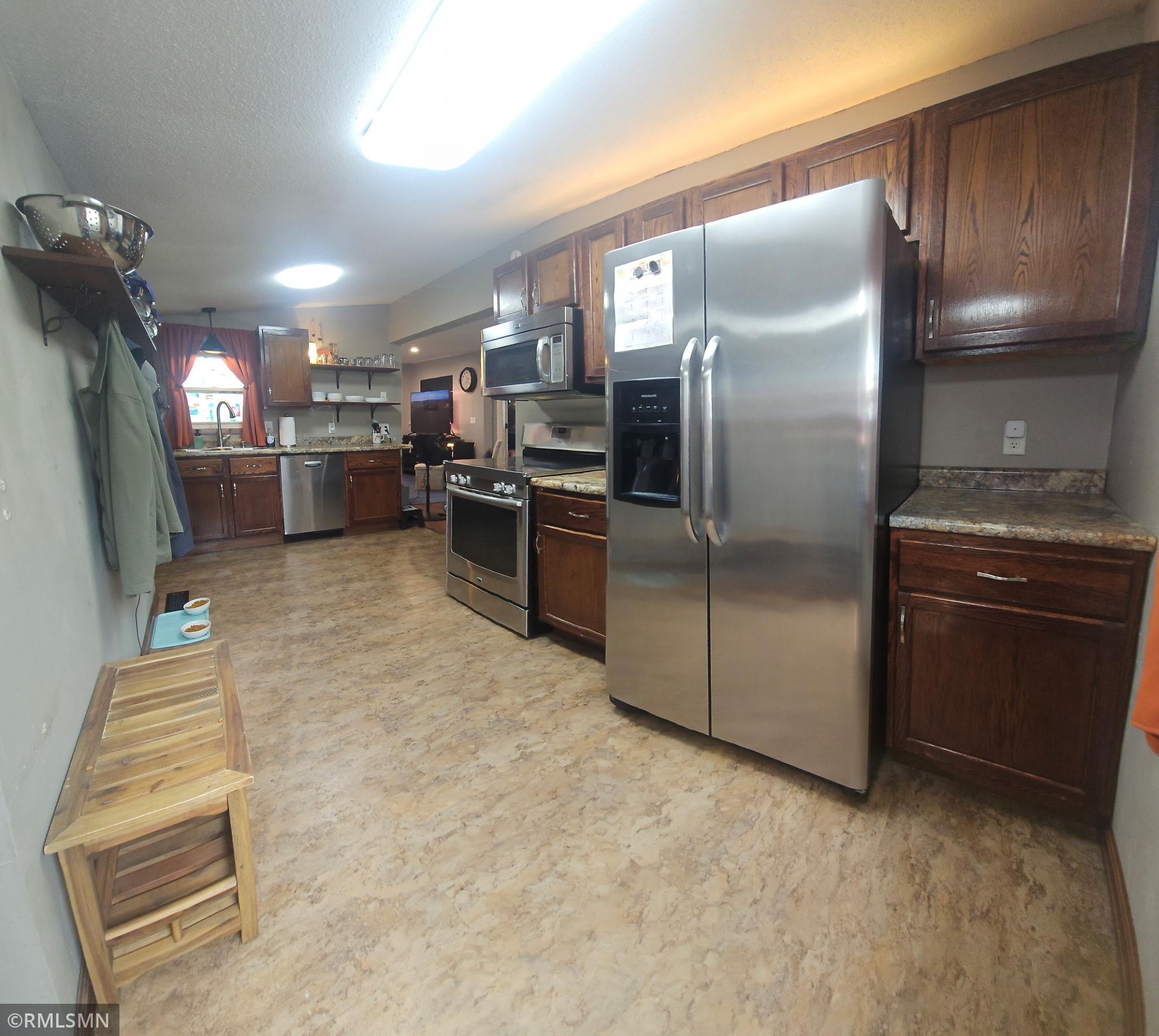 240 2nd Street Southeast Milaca, MN 56353 - Photo 8 of 15