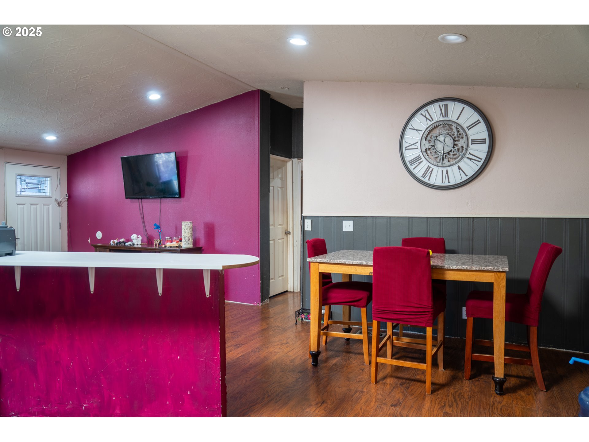 300 South Everest Street Newberg, OR 97132 - Photo 12 of 26