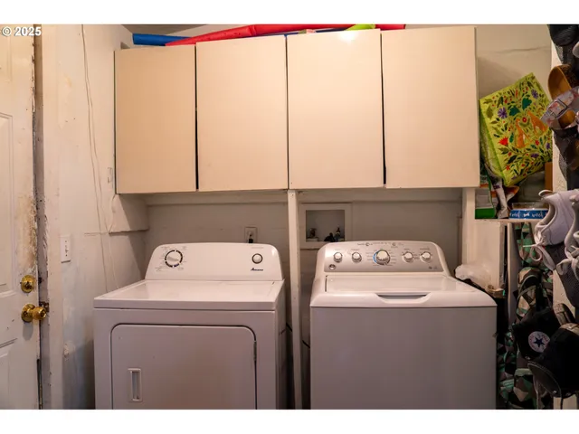 $130,000 | 300 South Everest Street, Newberg, OR 97132