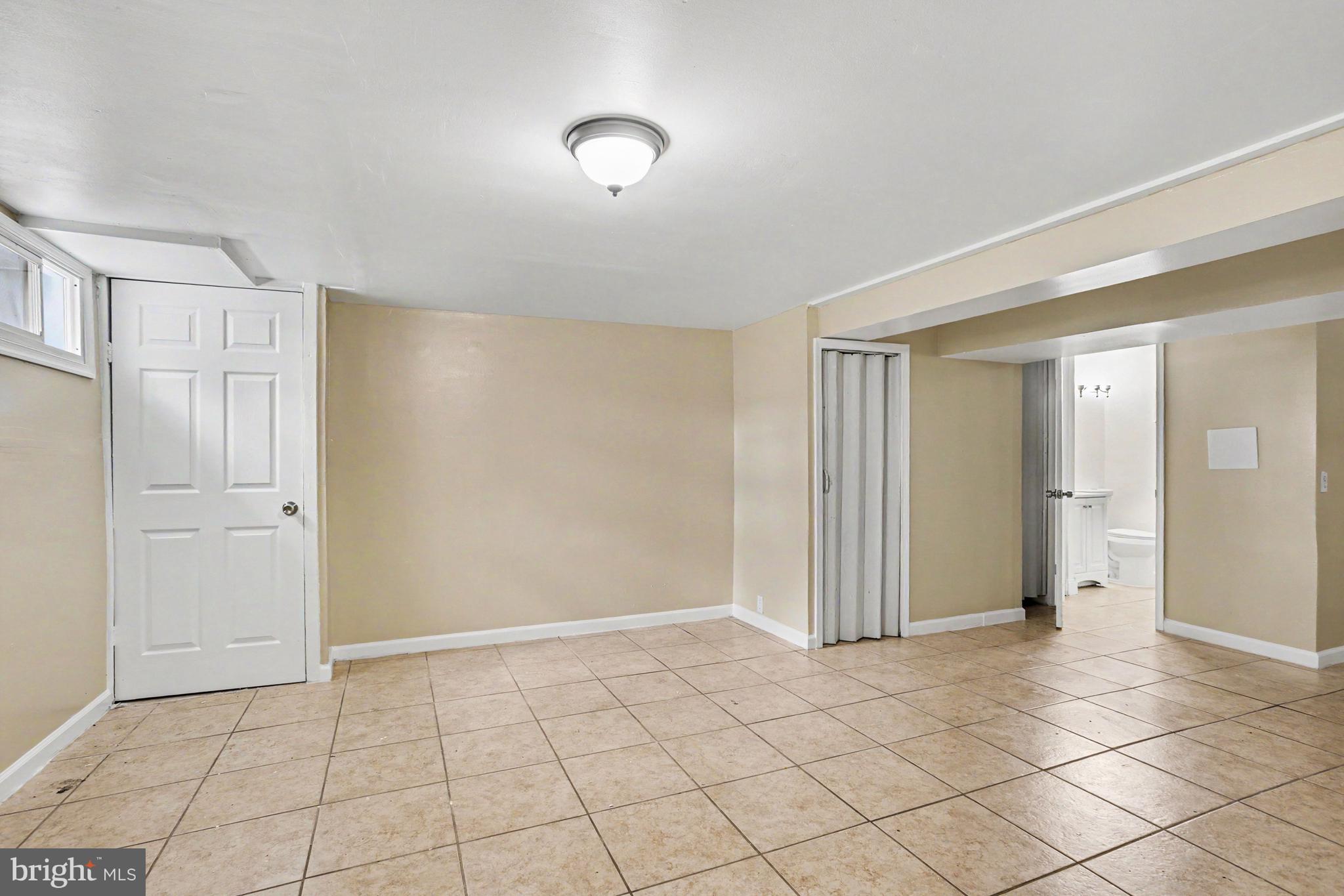 127 Bladen Road Baltimore, MD 21221 - Photo 20 of 31 Finished Loweer Level