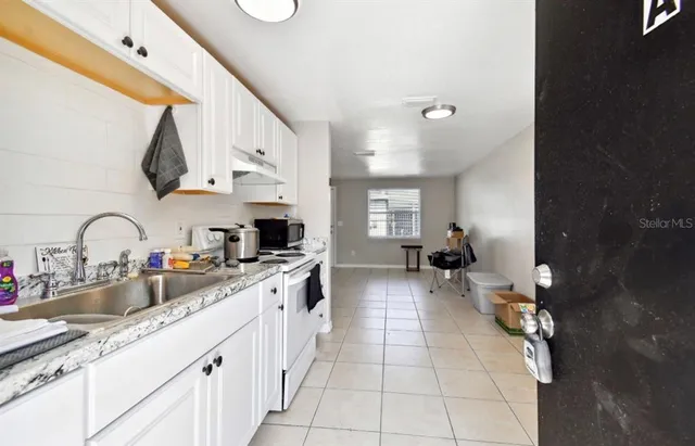 $348,900 | 4507 East Giddens Avenue, Tampa, FL 33610