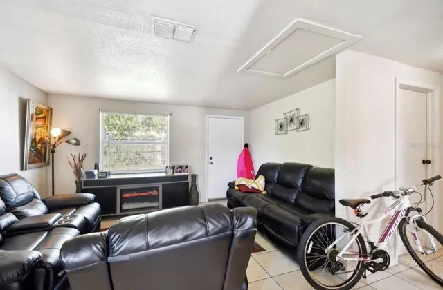 $348,900 | 4507 East Giddens Avenue, Tampa, FL 33610