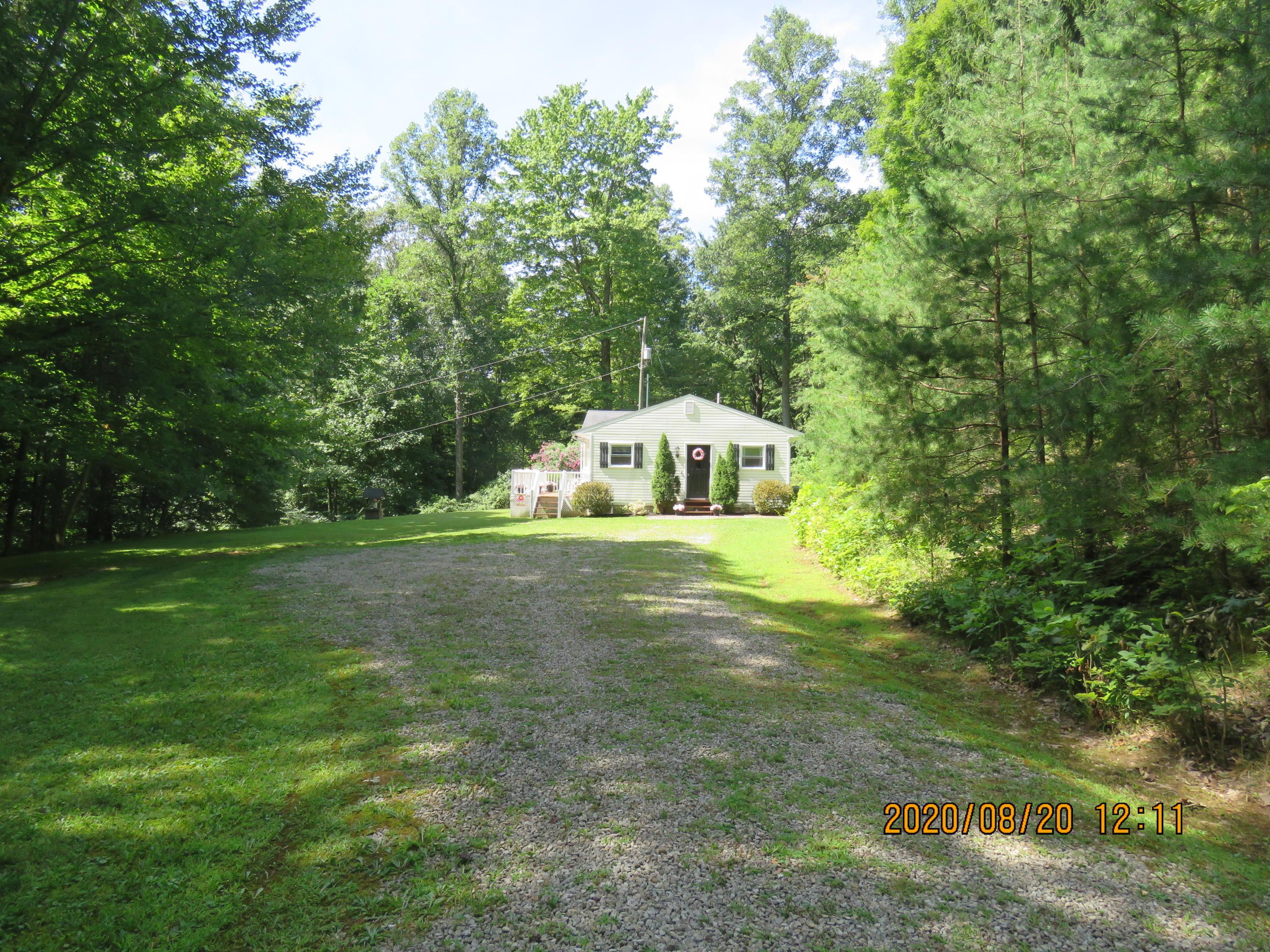 9078 Walnut Dowler Road Logan, OH 43138 - Photo 4 of 49