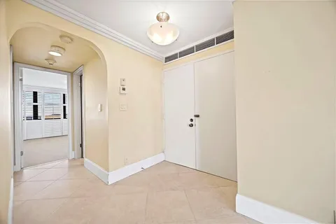 $675,000 | 936 Intracoastal Drive, Unit 19F, Fort Lauderdale, FL 33304