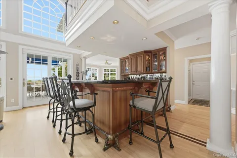 $5,100,000 | 14 Woodcock Lane, Old Field, NY 11733