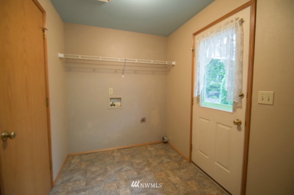 19674 West Ridge Lane Mount Vernon, WA 98274 - Photo 21 of 24 Gallery Image 21