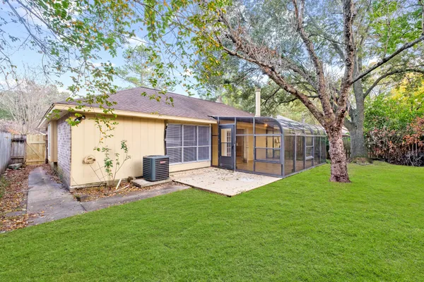 $1,895 | 10823 Fairstone Drive, Houston, TX 77064