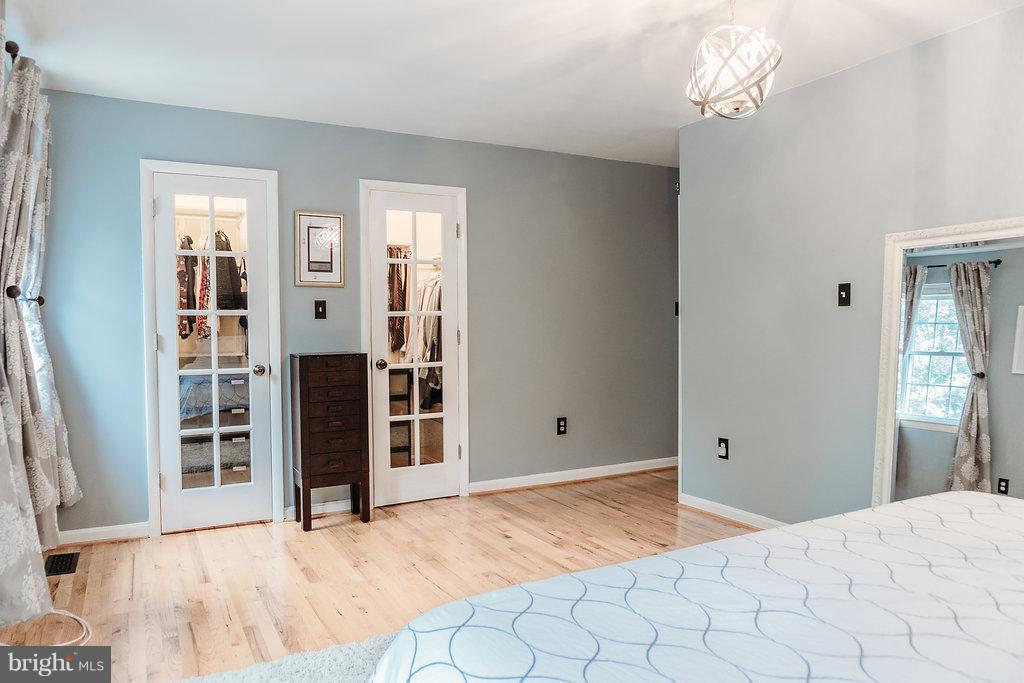 5528 Falmead Road Fairfax, VA 22032 - Photo 20 of 30 Bedroom (Master)