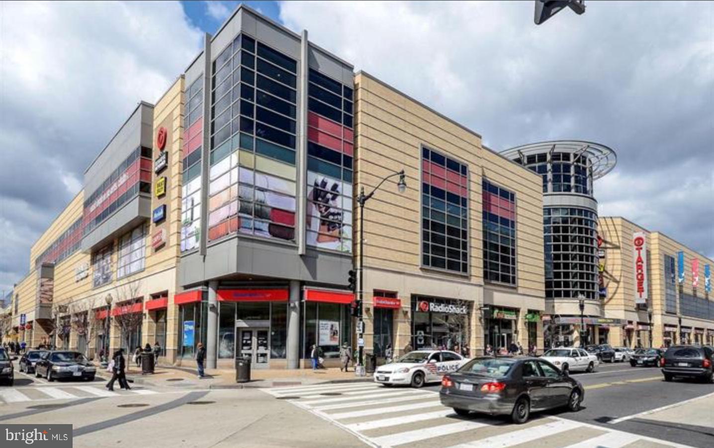 3511 13th Street Northwest, Unit 102 Washington, DC 20010 - Photo 20 of 23 a store with on the street corner