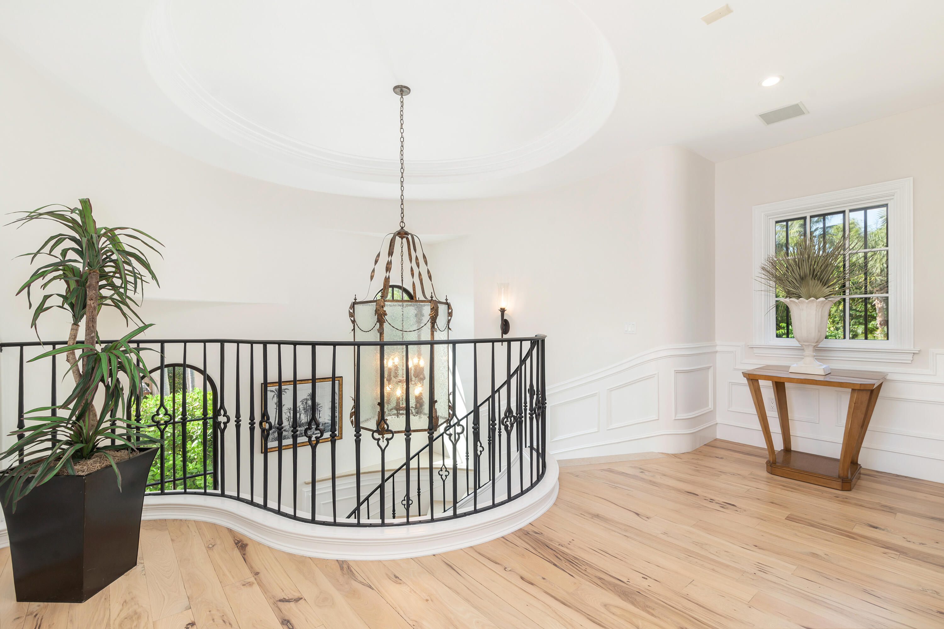 236 Via Las Brisas Palm Beach, FL 33480 - Photo 22 of 48 high-19