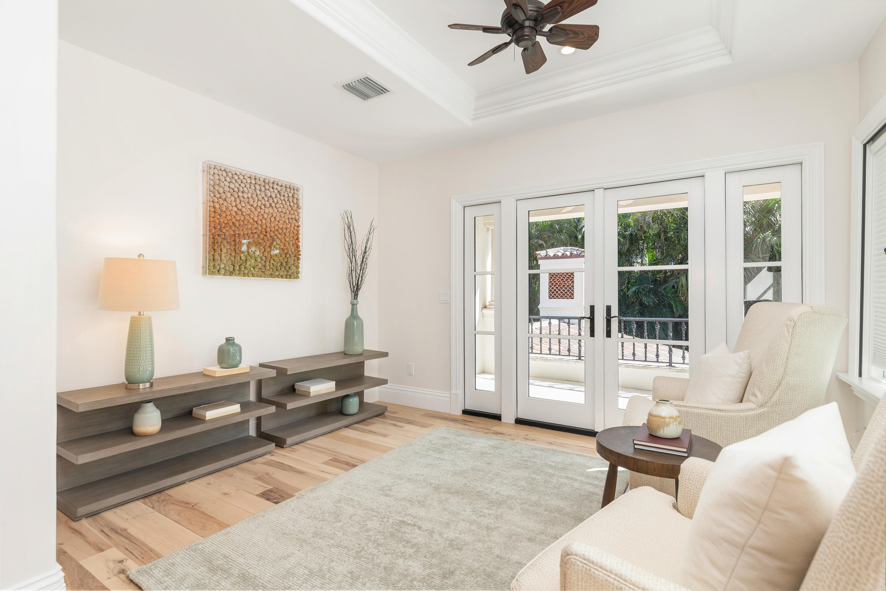 236 Via Las Brisas Palm Beach, FL 33480 - Photo 25 of 48 high-24