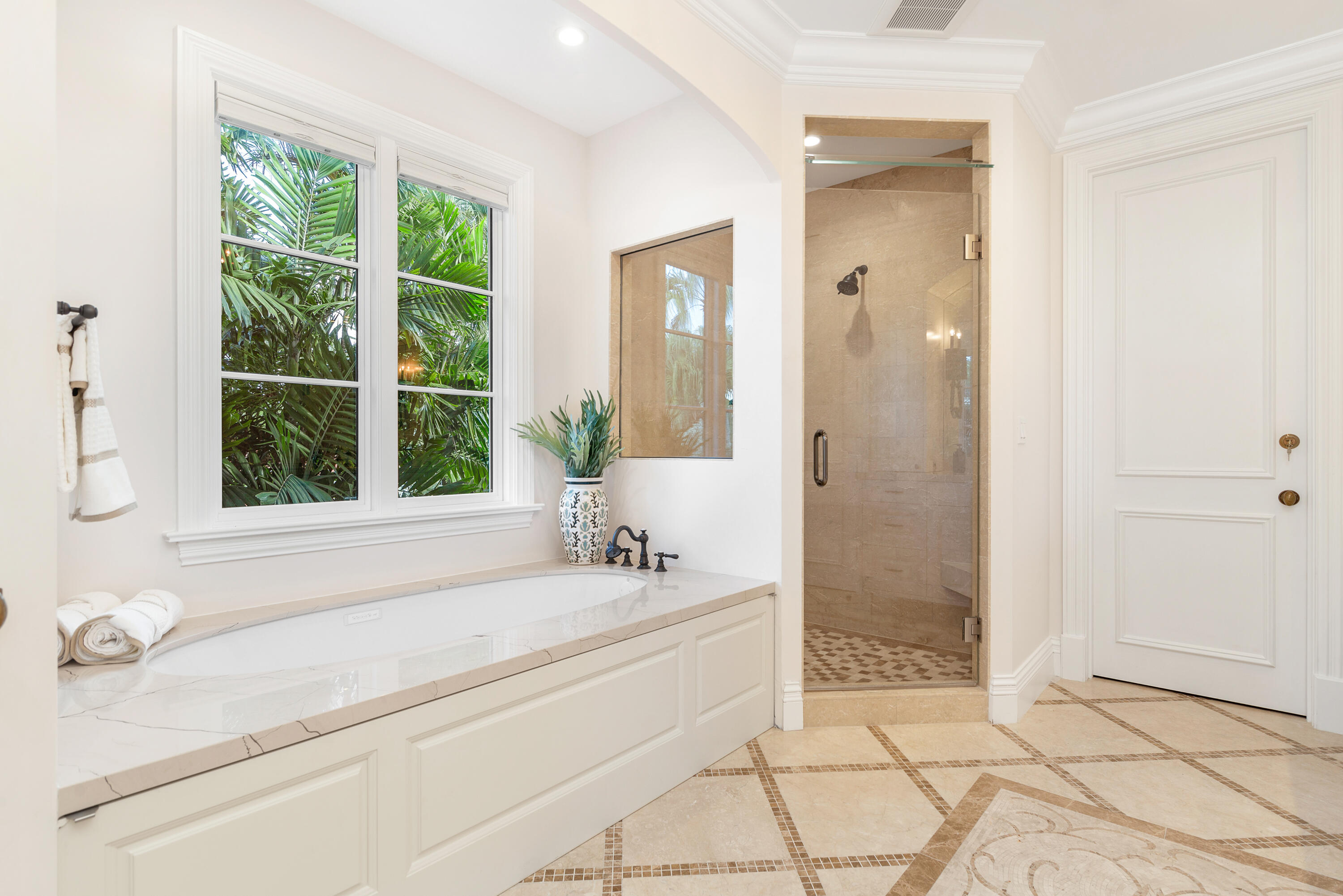 236 Via Las Brisas Palm Beach, FL 33480 - Photo 26 of 48 high-25