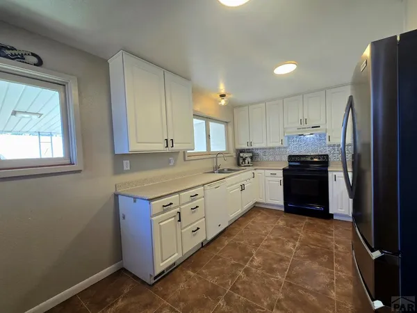 $249,900 | 806 Colorado Avenue, La Junta, CO 81050