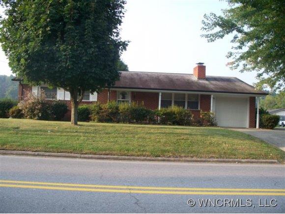 3184 Broad Street Clyde, NC 28721 - Photo 1 of 12 Gallery Image 1