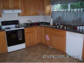 3184 Broad Street Clyde, NC 28721 - Photo 3 of 12 Gallery Image 3
