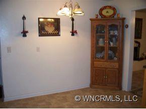 3184 Broad Street Clyde, NC 28721 - Photo 4 of 12 Gallery Image 4