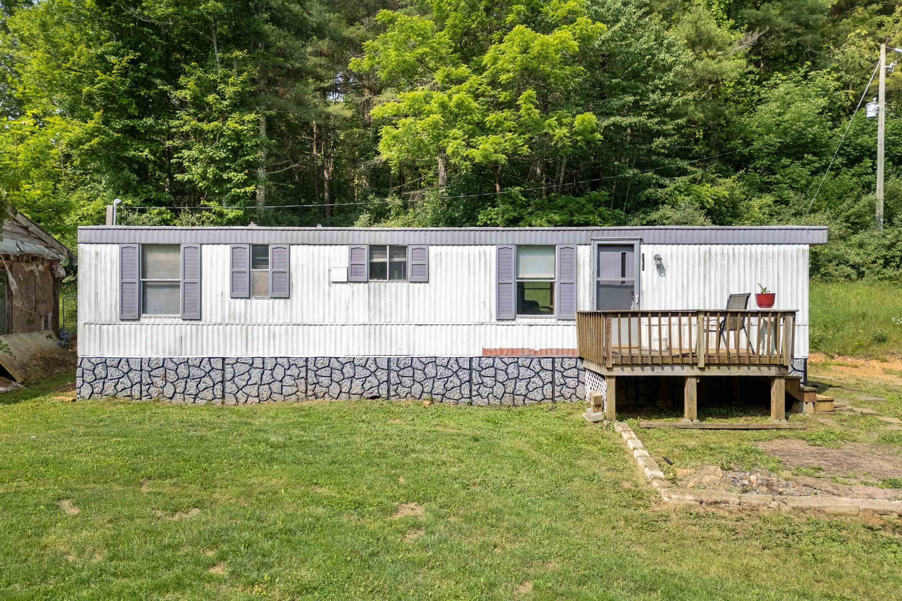2268 Reedsville Road Northwest Willis, VA 24380 - Photo 1 of 77 Gallery Image 1
