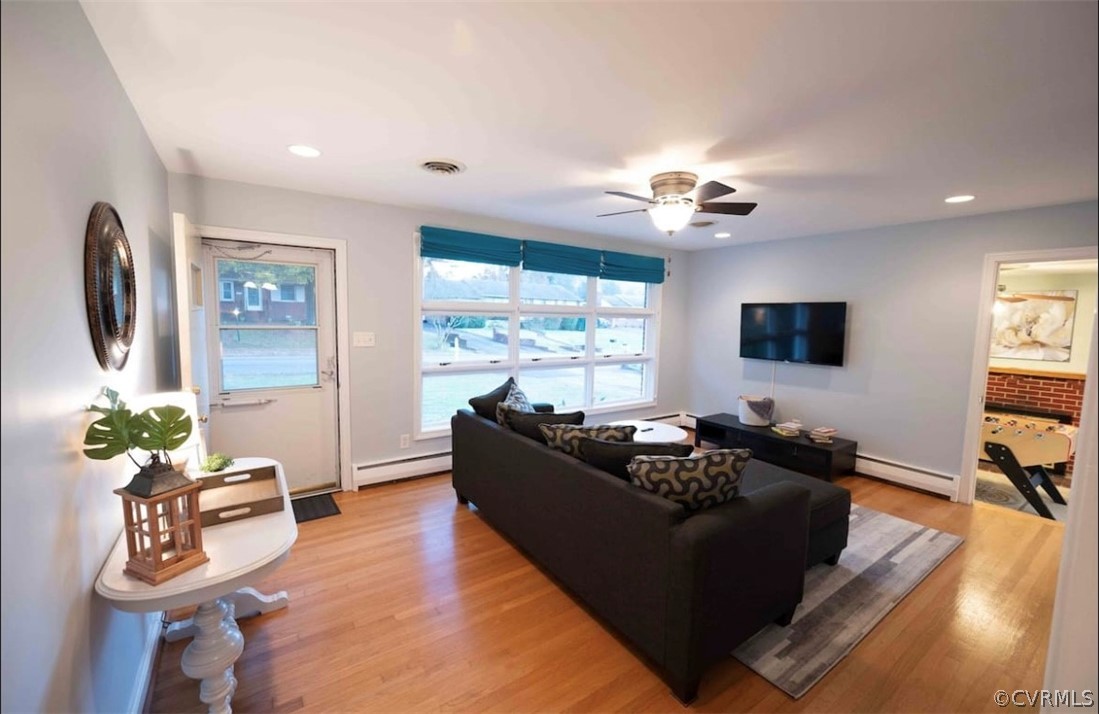 2104 Manlyn Road Henrico, VA 23229 - Photo 3 of 21 Gallery Image 3