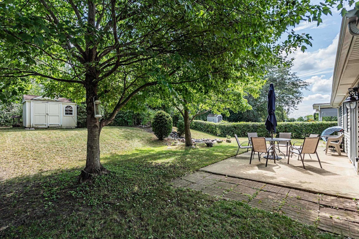 1438 Maple Ridge Court Carol Stream, IL 60188 - Photo 19 of 21