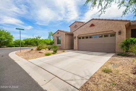 $410,000 | 1648 Horned Lark Drive, Green Valley, AZ 85614